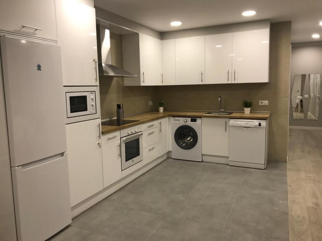 Apartamento Expectacular,Centrico,Nuevo 5 Min A Pie De La Laurel Vivienda De Uso Turistico Логроньйо Екстер'єр фото